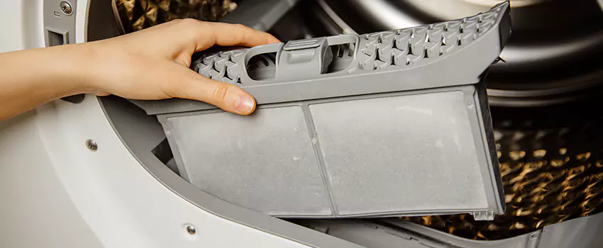 Signs Of A Clogged Dryer Lint Trap in Buena Park, California